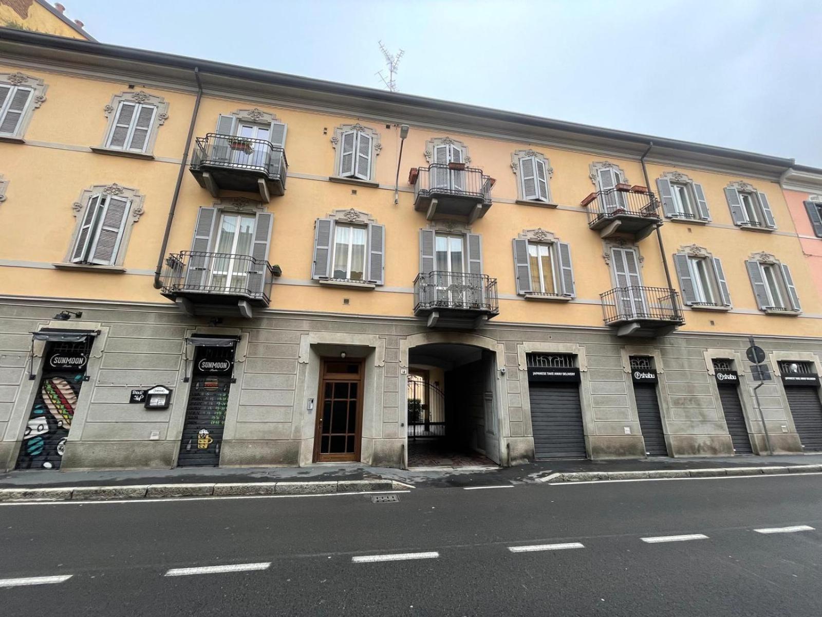 Gelsomino Appartamento Con Posto Auto Nel Centro Di 蒙扎 外观 照片